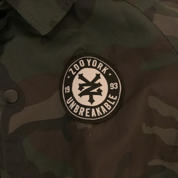 Zoo York windbreaker - Picture 2 of 4